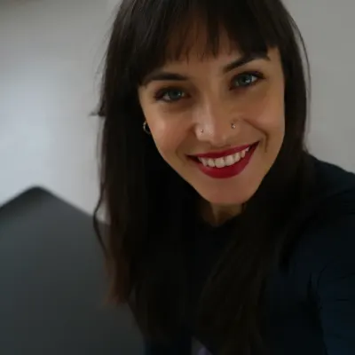 Камила, 25