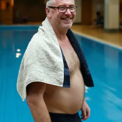Эрнест, 42